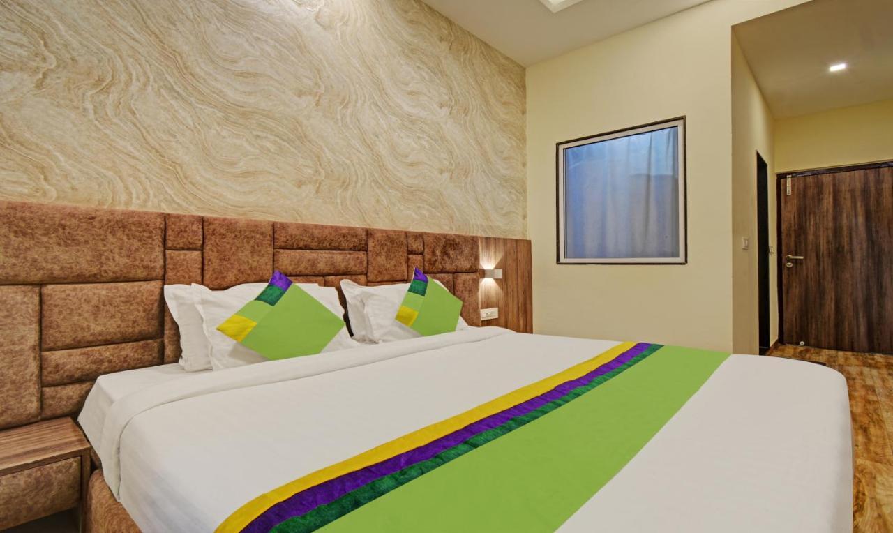 Tripli Hotels Le Shelton Udaipur Exterior foto